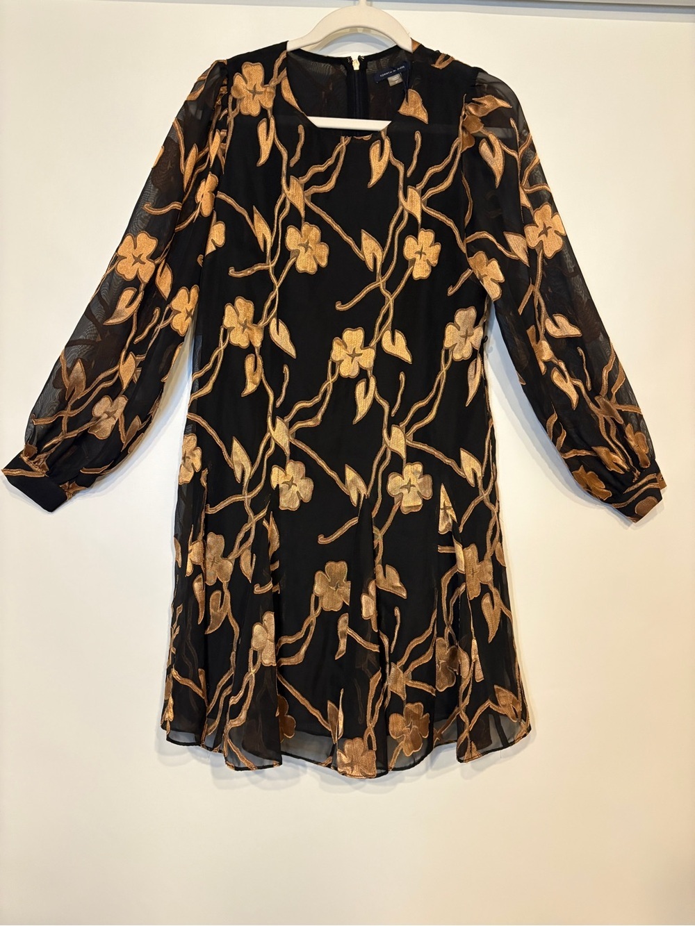 Tommy Hilfiger cocktail Black Floral chiffon Sheer Sleeve Wedding Guest Dress